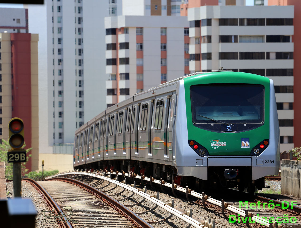 Trem-unidade 2281-2284 do Metrô-DF