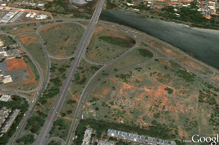 Vias de ligação leste-oeste do final da Asa Norte em 2008