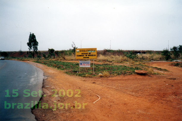 Acesso de terra ao Terminal do Oleoduto São Paulo - Brasília (Osbra) em 2002